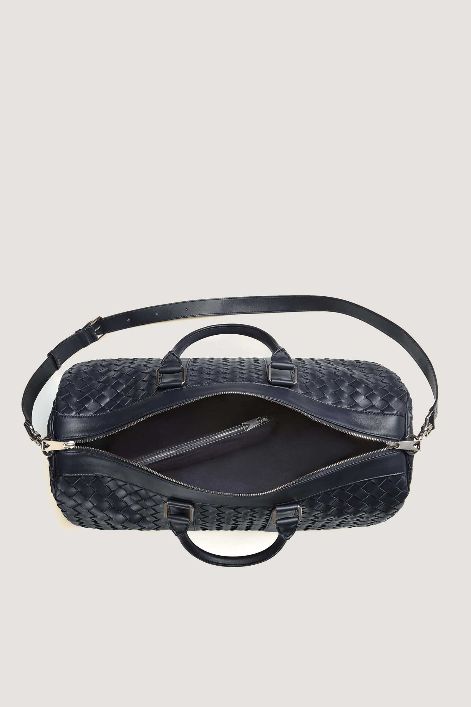 Intrecciato leather day bag