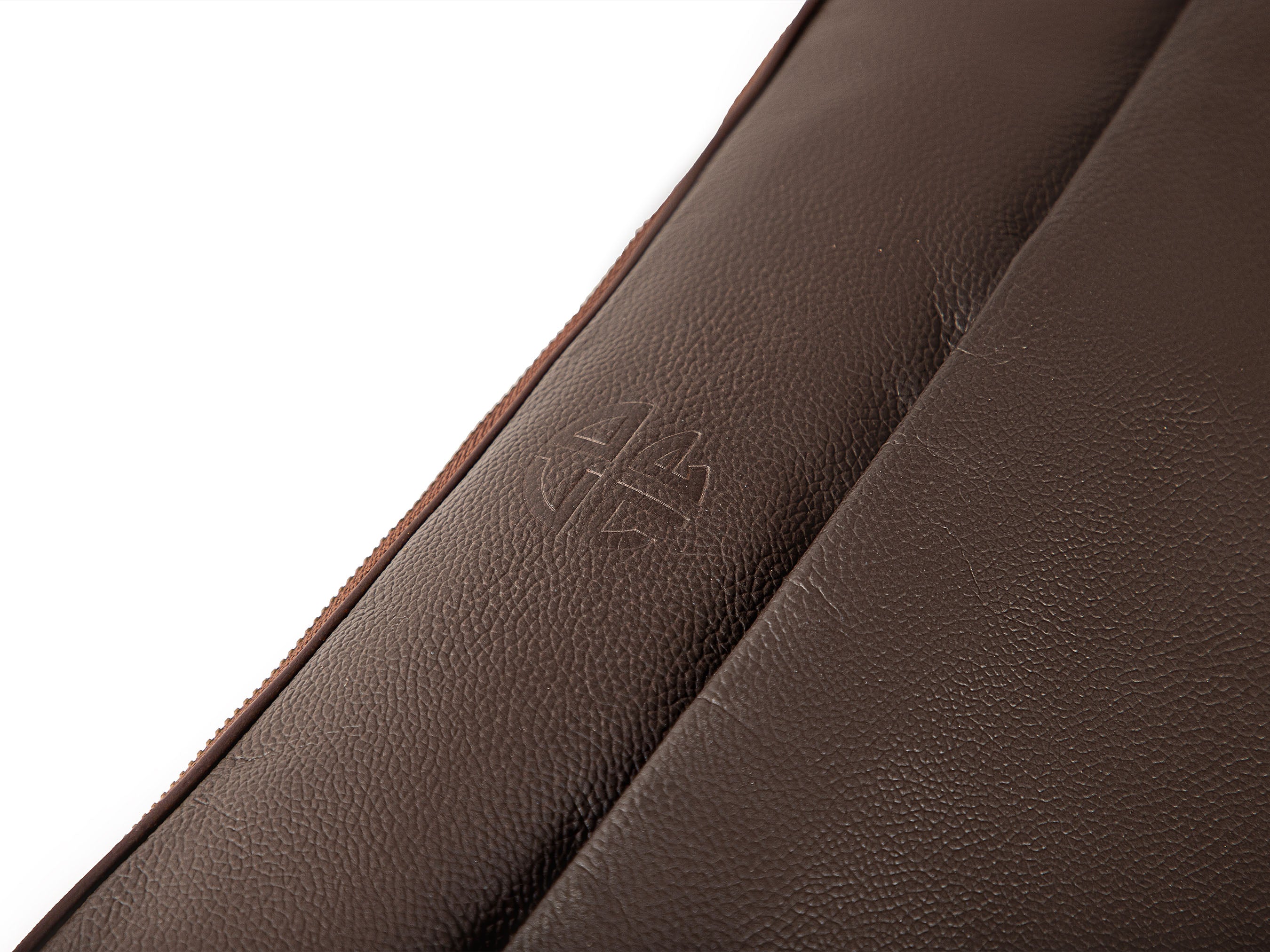 San Francisco Rustic Slim carry 02